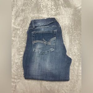 Straight Leg Wranglers. 7x34. Worn a few times. Great Condition!